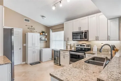 618 Cave Hollow Lane Orlando FL 32828