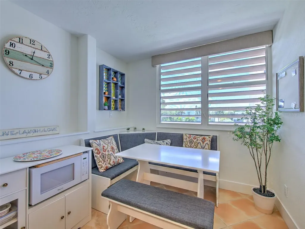 720 Bayport Way Longboat Key FL 34228