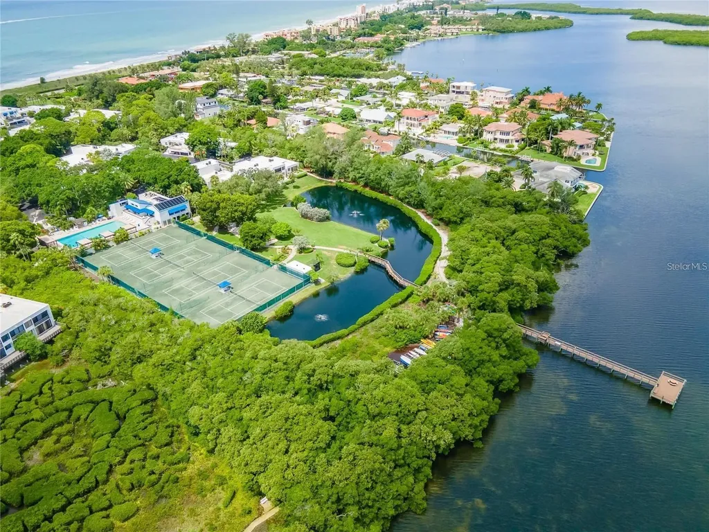 720 Bayport Way Longboat Key FL 34228
