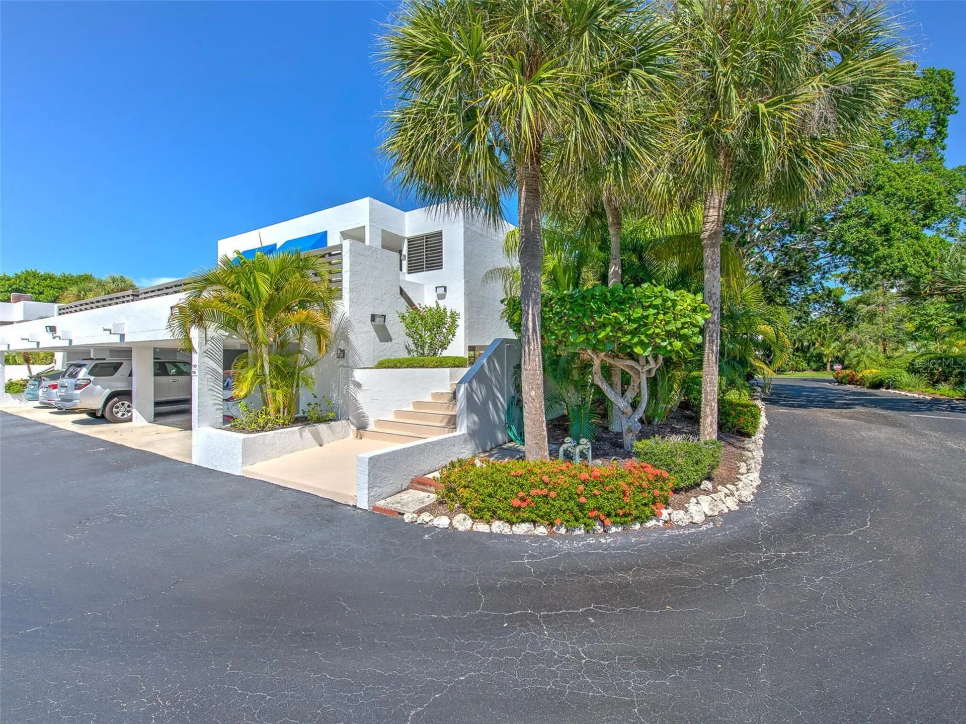 720 Bayport Way Longboat Key FL 34228