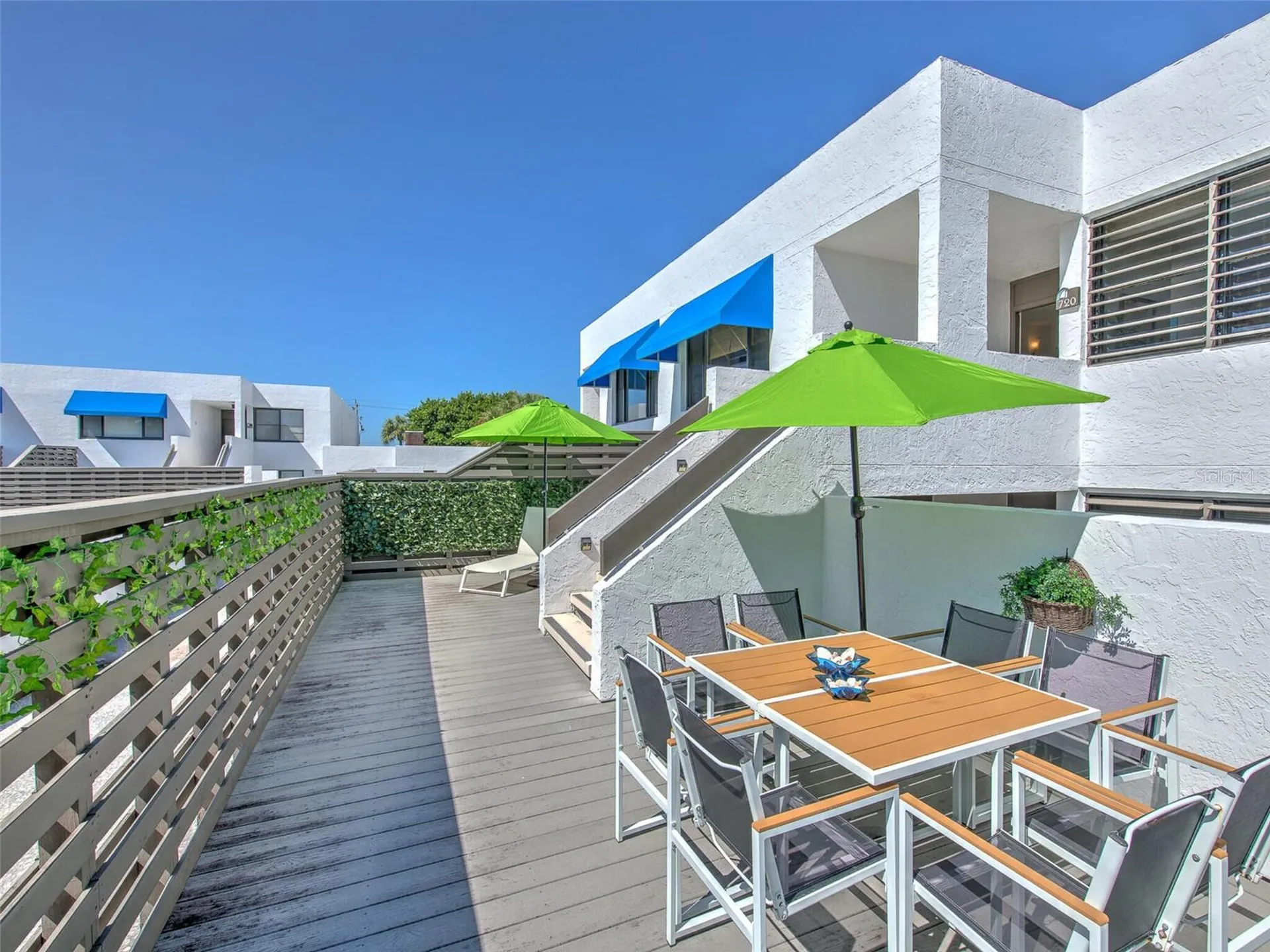 720 Bayport Way Longboat Key FL 34228