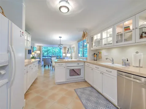 720 Bayport Way Longboat Key FL 34228
