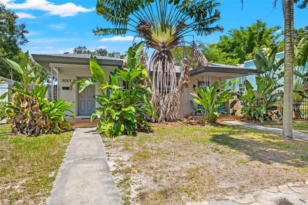 2051 2nd Avenue N St Petersburg FL 33713