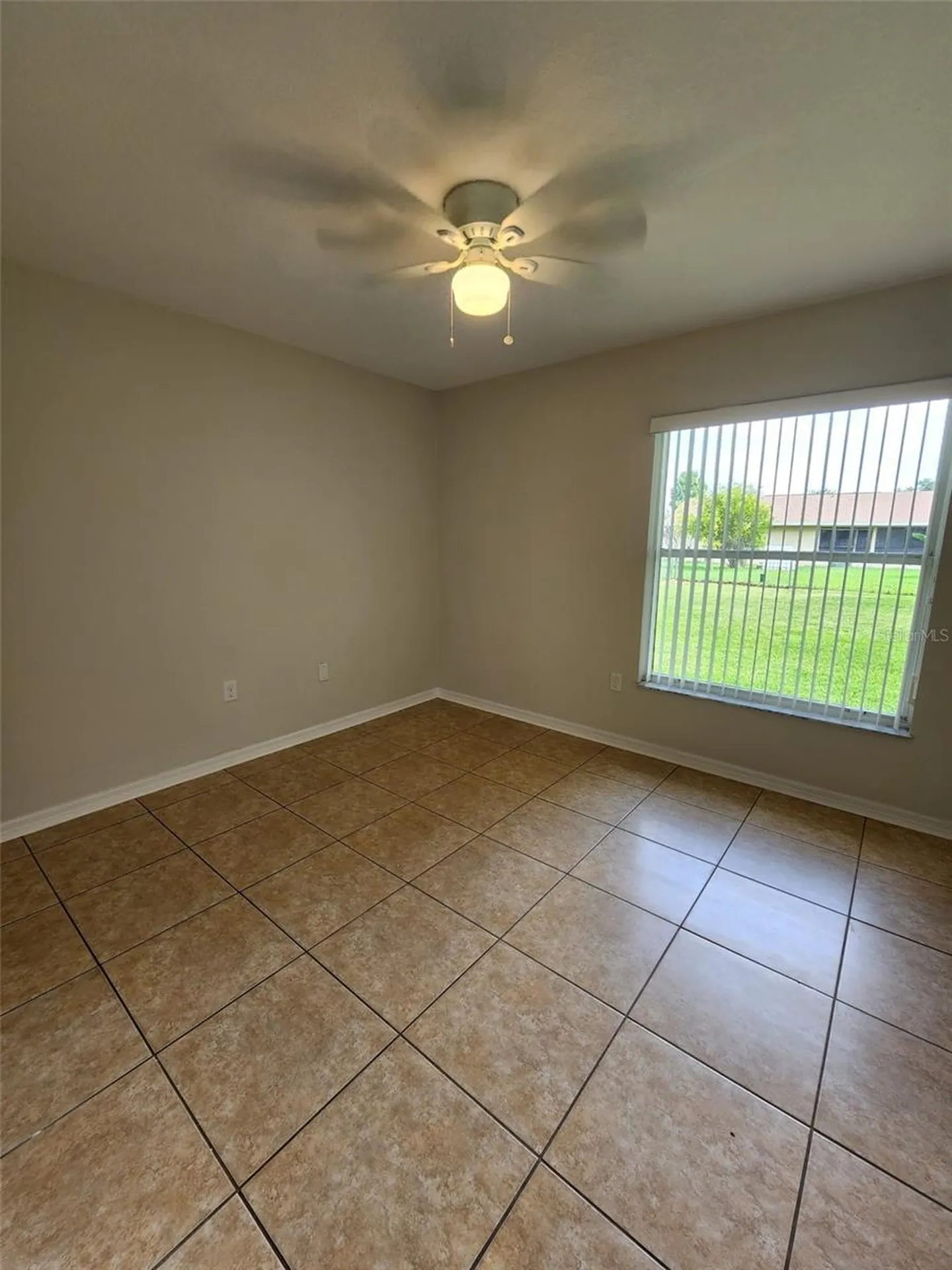 609 Estrada Lane Kissimmee FL 34758