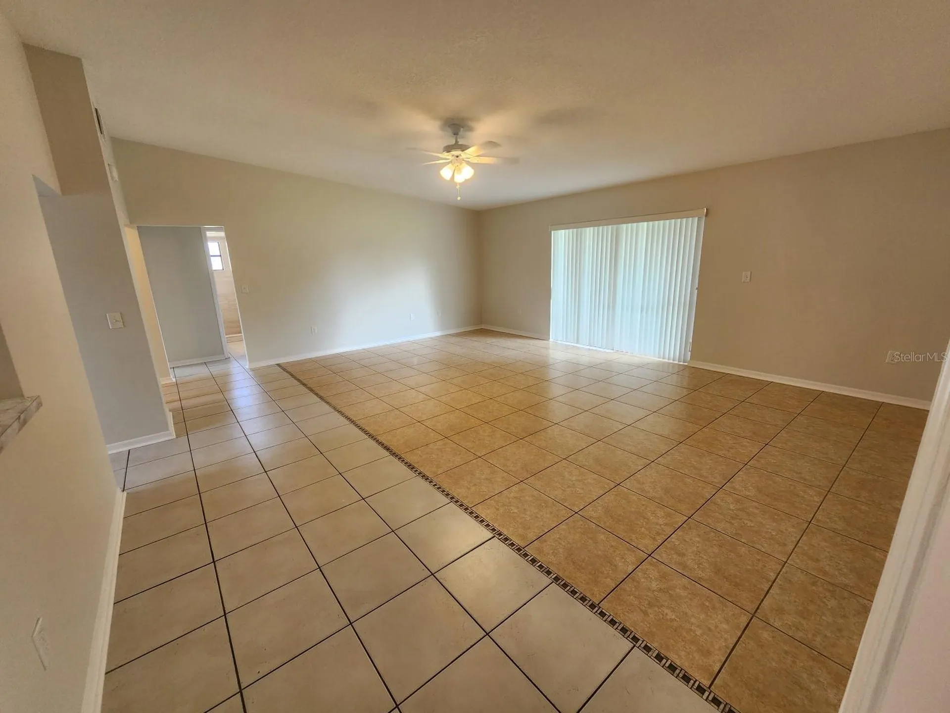 609 Estrada Lane Kissimmee FL 34758