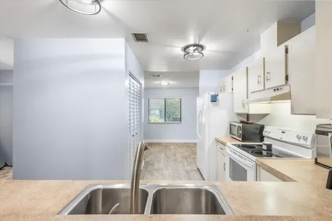 519 Mansfield Drive Altamonte Springs FL 32714
