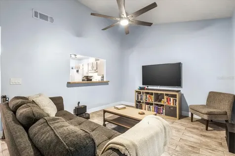 519 Mansfield Drive Altamonte Springs FL 32714