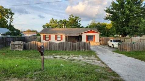 6207 Mount Plymouth Road Apopka FL 32712