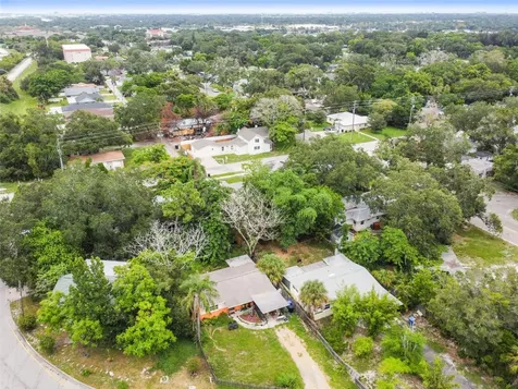4927 Haines Road N St Petersburg FL 33714