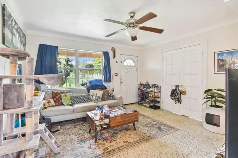 4927 Haines Road N St Petersburg FL 33714