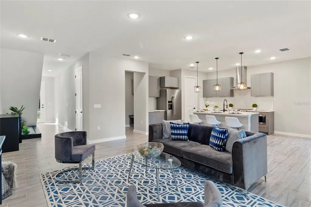 2719 Keystone Drive Orlando FL 32806