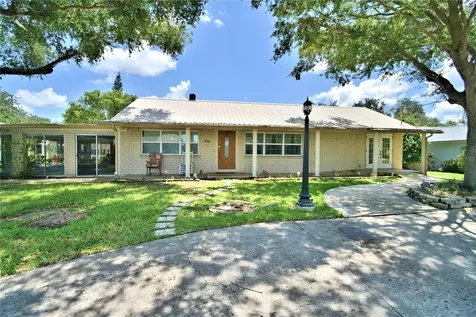 410 N Verona Avenue Avon Park FL 33825