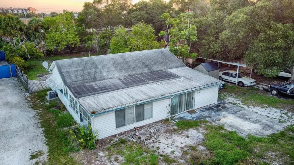 10967 72nd Avenue Seminole FL 33772