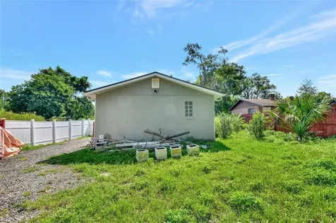 920 S Parsons Avenue Deland FL 32720