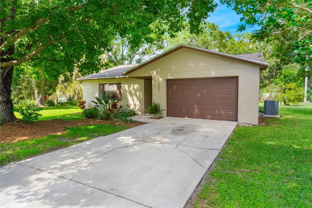 7551 Eastview Place Lakeland FL 33810