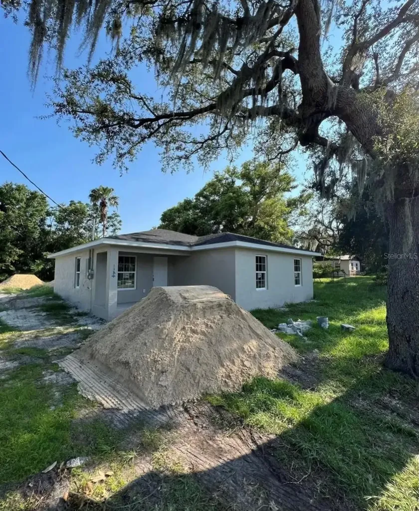 1320 Baker Drive Lakeland FL 33810
