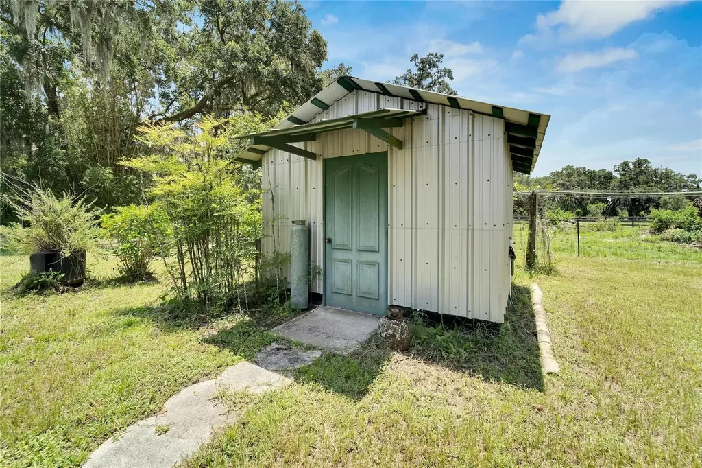 3003 N Wilder Road Plant City FL 33563