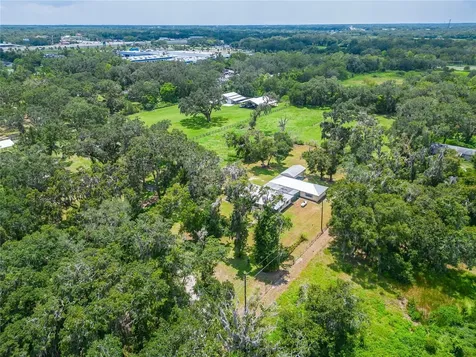 3003 N Wilder Road Plant City FL 33563