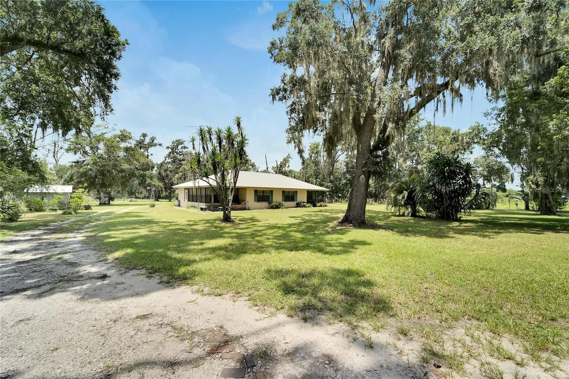 3003 N Wilder Road Plant City FL 33563