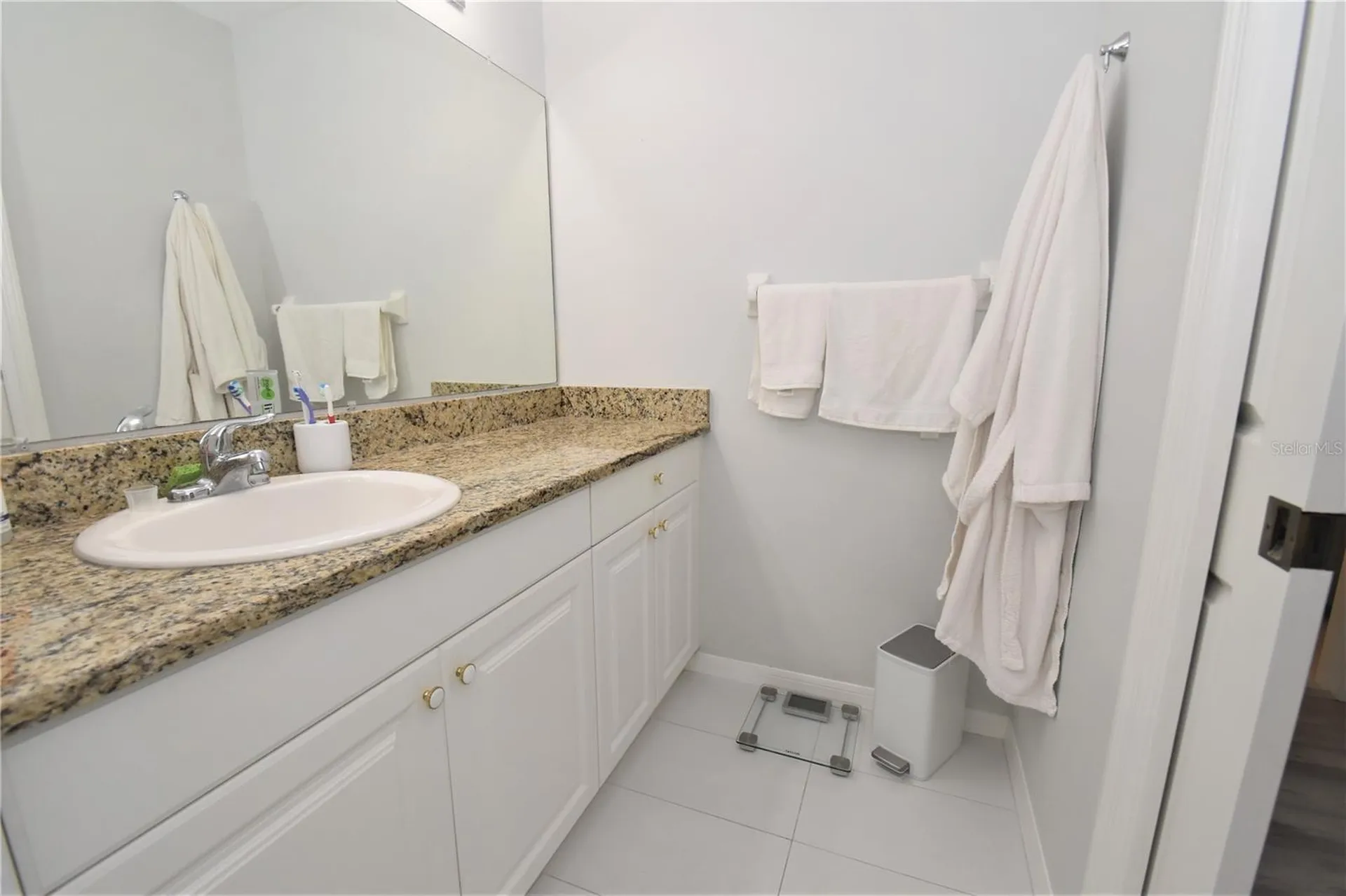 4235 Castlebridge Lane Sarasota FL 34238