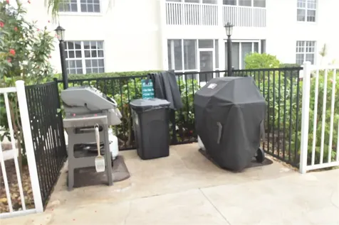 4235 Castlebridge Lane Sarasota FL 34238