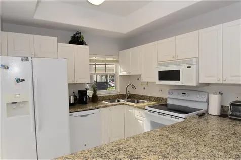 4235 Castlebridge Lane Sarasota FL 34238
