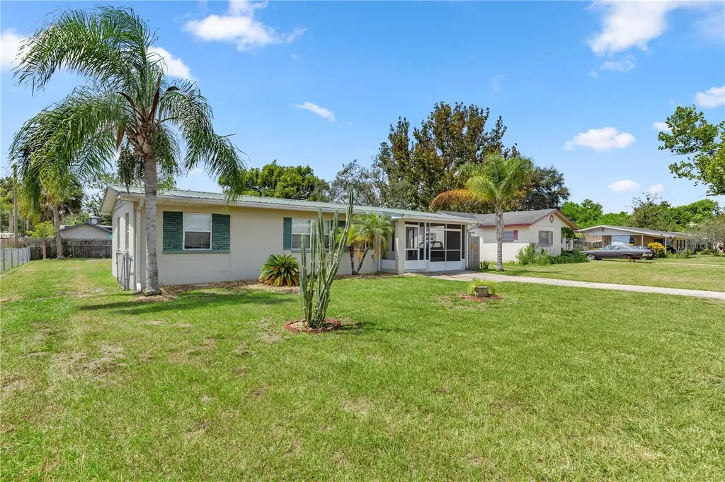 2810 Northland Road Mount Dora FL 32757