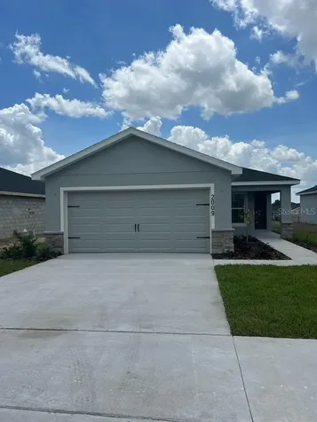 2009 Noble Drive Davenport FL 33837