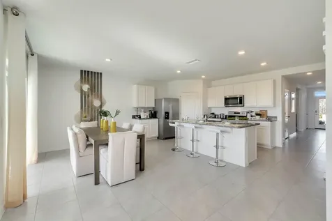 2371 Aquiline Nest Street Eagle Lake FL 33839