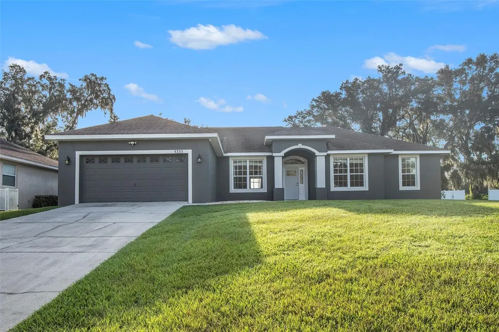 5333 Oxford Manor Circle Lakeland FL 33810