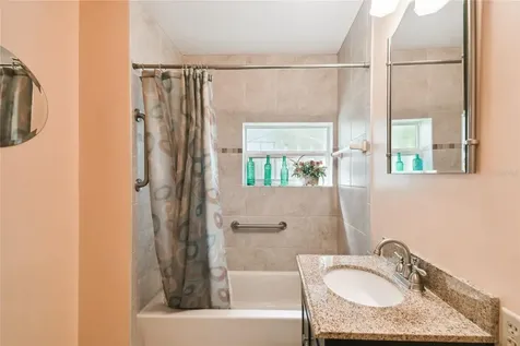 6814 S Shamrock Road Tampa FL 33616