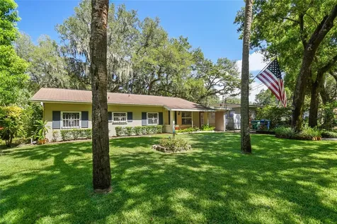 6814 S Shamrock Road Tampa FL 33616