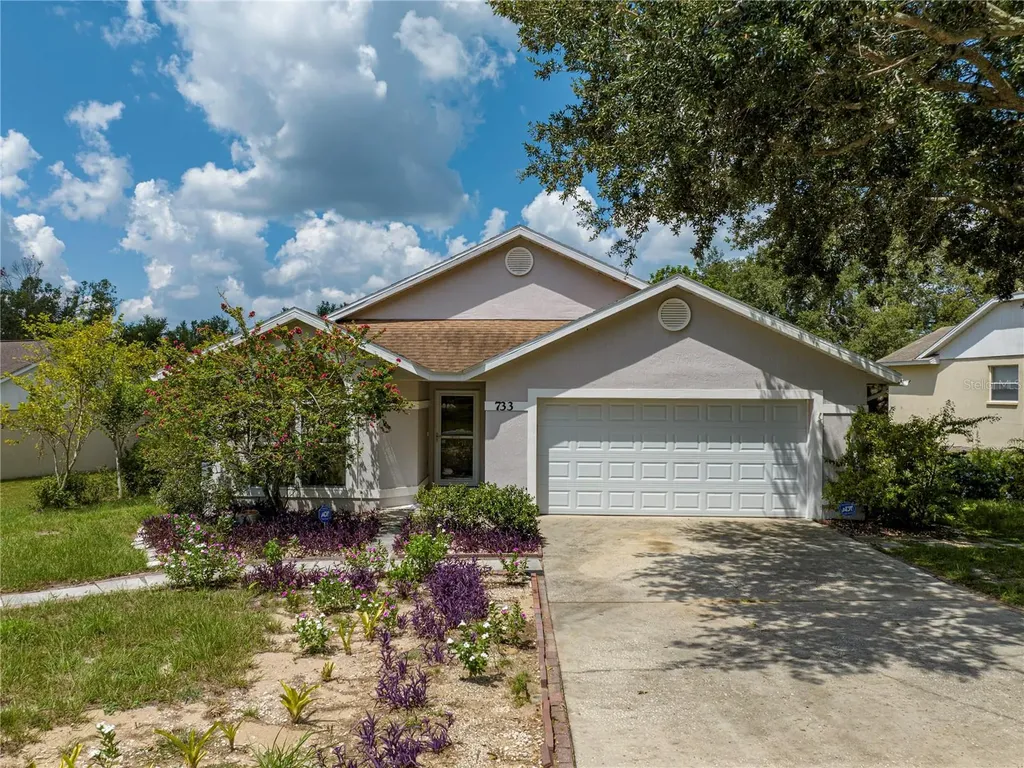 733 Hunt Drive Lake Wales FL 33853