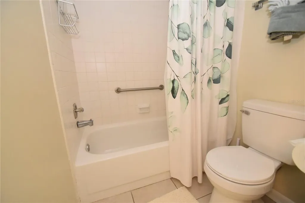 1620 Boathouse Circle Sarasota FL 34231