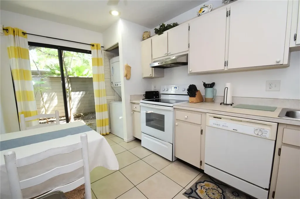 1620 Boathouse Circle Sarasota FL 34231