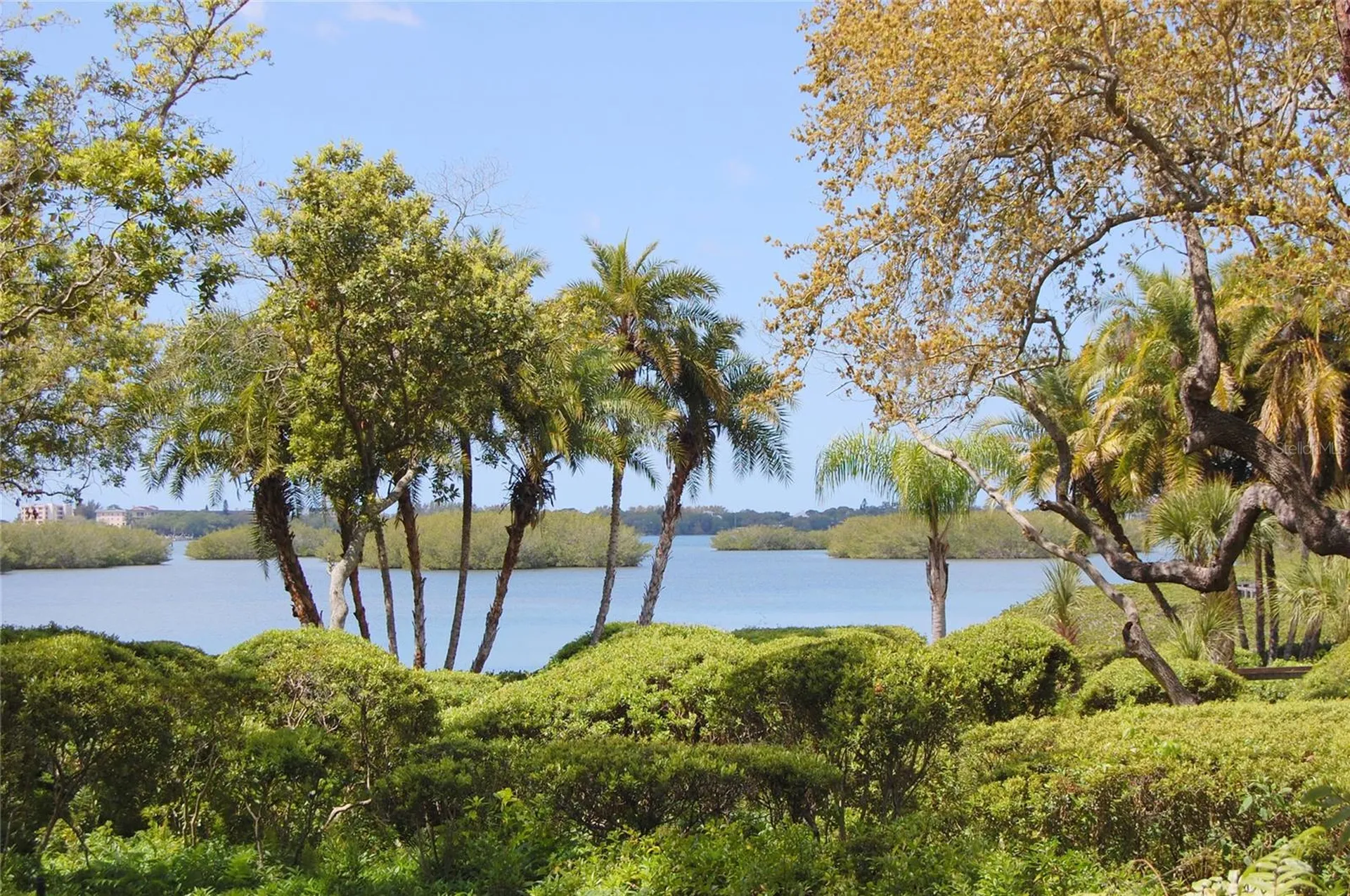 1620 Boathouse Circle Sarasota FL 34231