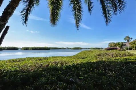 1620 Boathouse Circle Sarasota FL 34231