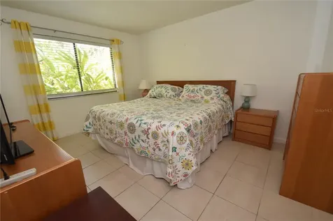 1620 Boathouse Circle Sarasota FL 34231