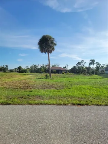 40 Pine Valley Lane Rotonda West FL 33947