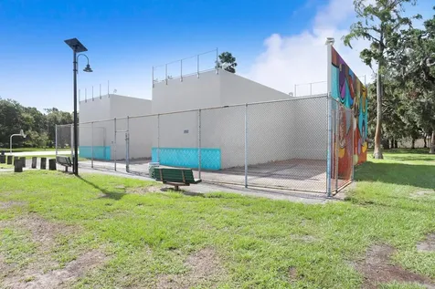 2015 N Lincoln Avenue Tampa FL 33607