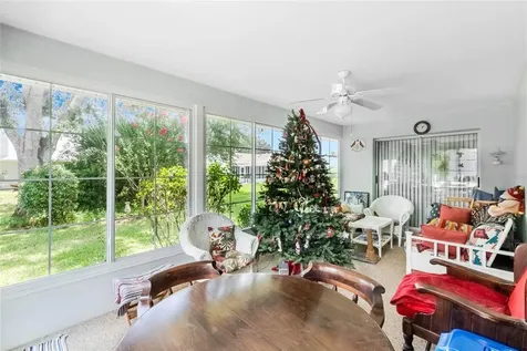 26740 Racquet Circle Leesburg FL 34748