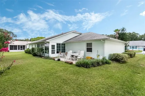 26740 Racquet Circle Leesburg FL 34748