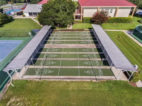 26740 Racquet Circle Leesburg FL 34748
