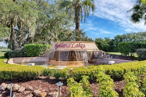 26740 Racquet Circle Leesburg FL 34748