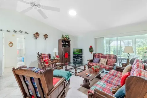 26740 Racquet Circle Leesburg FL 34748