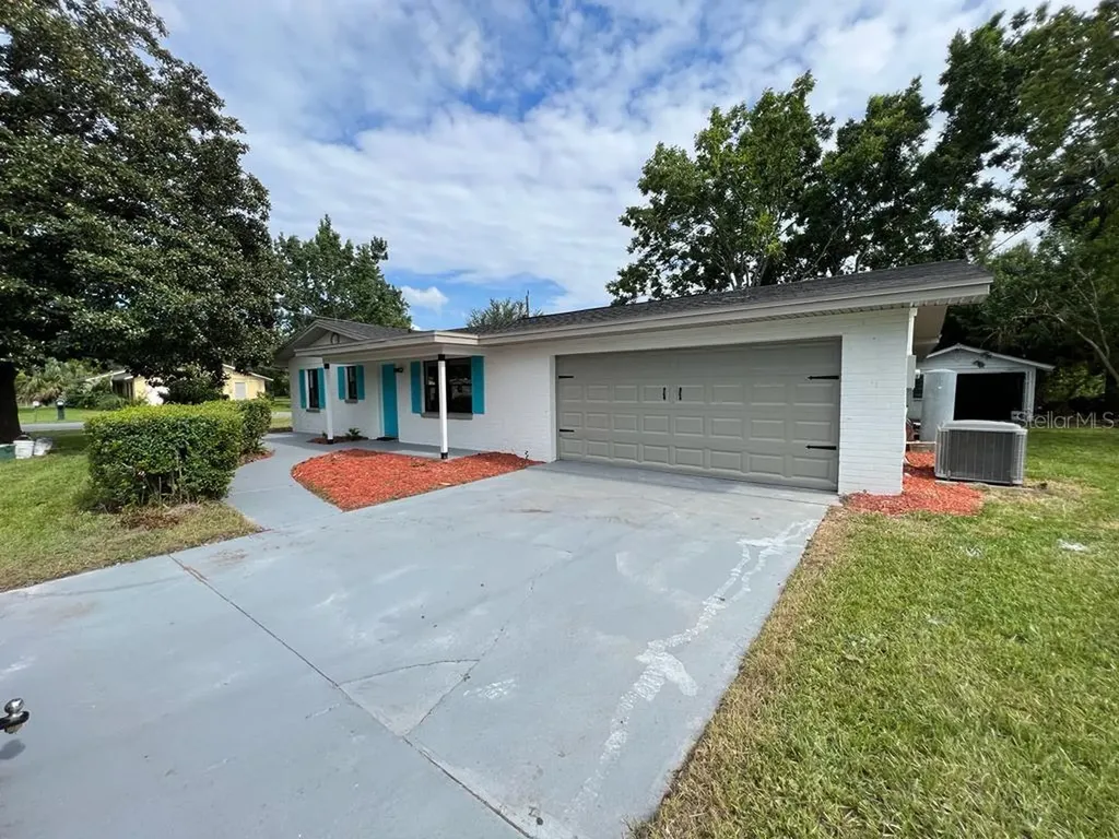 2731 W 20th Street Sanford FL 32771
