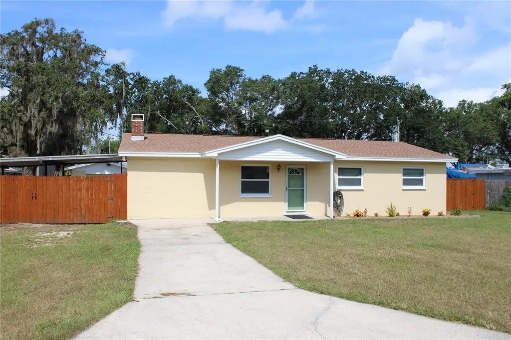 4649 Essex Avenue Lakeland FL 33813