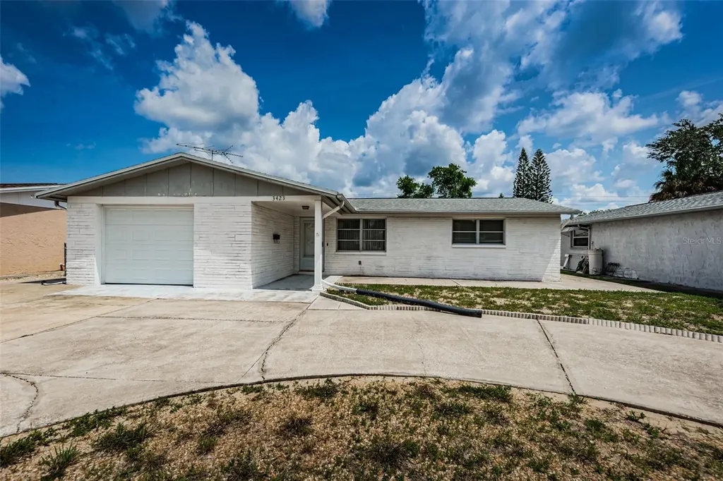 3423 Eisenhower Drive Holiday FL 34691