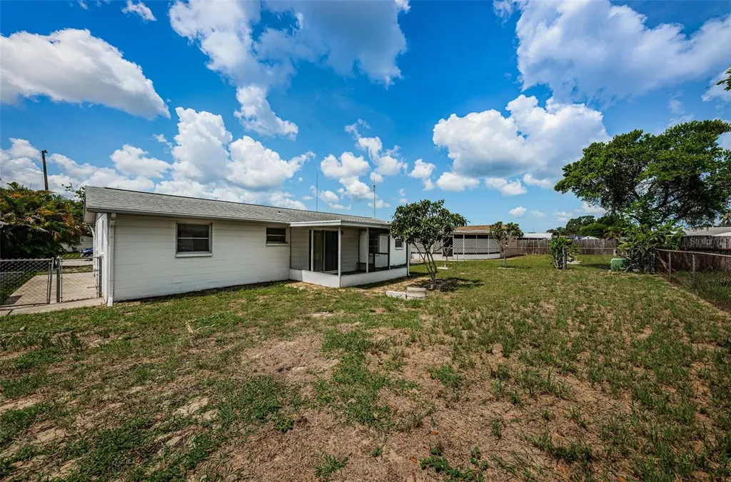 3423 Eisenhower Drive Holiday FL 34691