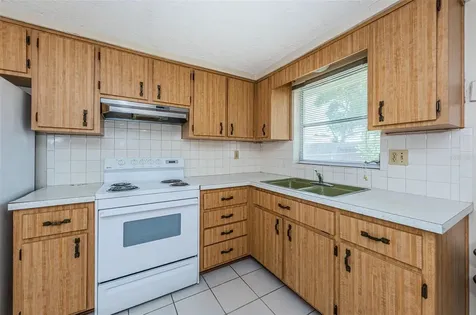 3423 Eisenhower Drive Holiday FL 34691